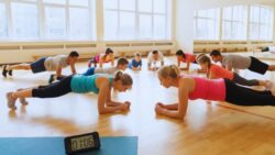 Plank Hold Timing Explained: How Long You Should Hold Planks for Stronger Core Results